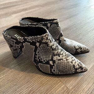Alias Mae Black and Gray Snakeskin Western Mules Boot Pointed Toe